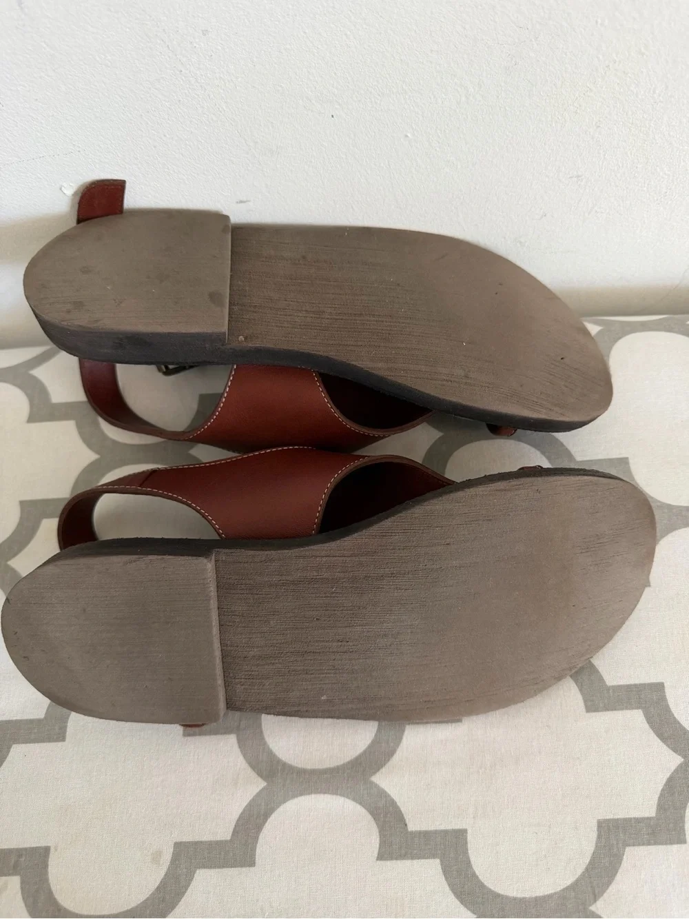 L.L. Bean Men's Brown Leather Thong Sandals with Buckle
